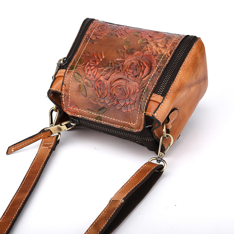 Fashionable Leather Vintage hand embossed handbag with shoulder inclined water bucket